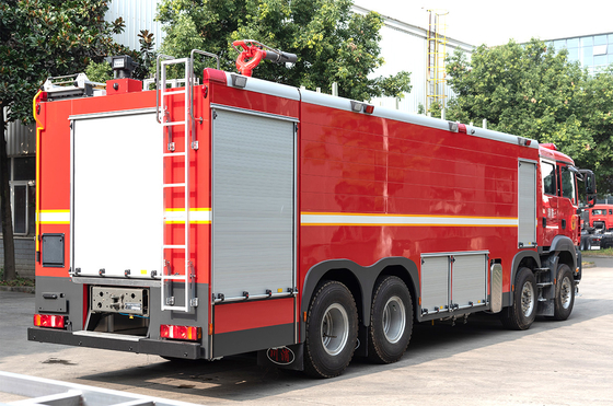 SINOTRUK SITRAK 25T Spuma d'acqua camion antincendio prezzo veicolo specializzato Cina fabbrica