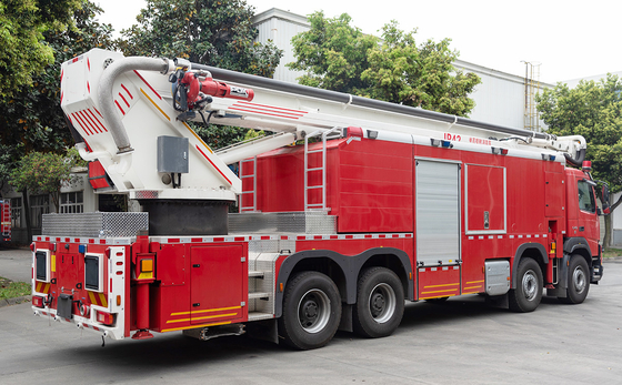 Volvo 42m camion antincendio ad acqua/spuma/polvere veicolo polifunzionale fabbrica cinese