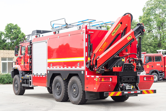 FAW Jiefang All Terrain Rescue Firefighting Truck Veicolo specializzato Cina Fabbrica