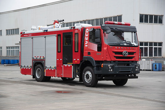 Camion di estinzione di incendio dell'autopompa di IVECO 4000L