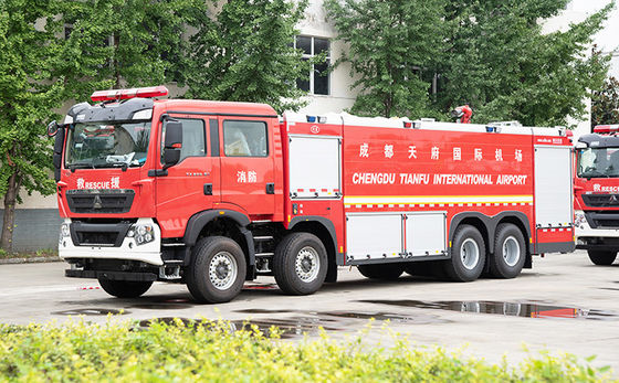 SINOTRUK HOWO 18T schiuma d'acqua CAFS Camione antincendio Prezzo Veicolo specializzato Cina Fabbrica