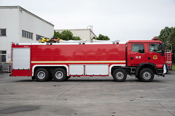 camion dei vigili del fuoco industriale 21T con il telaio di Sinotruk HOWO e la doppia cabina di fila