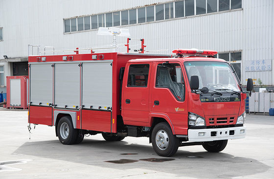 ISUZU Small Rescue Fire Truck con gli strumenti telescopici di salvataggio e della luce