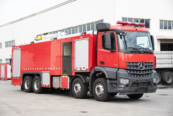 18000L Mercedes Benz Heavy Duty Fire Truck con potere di cavallo 580