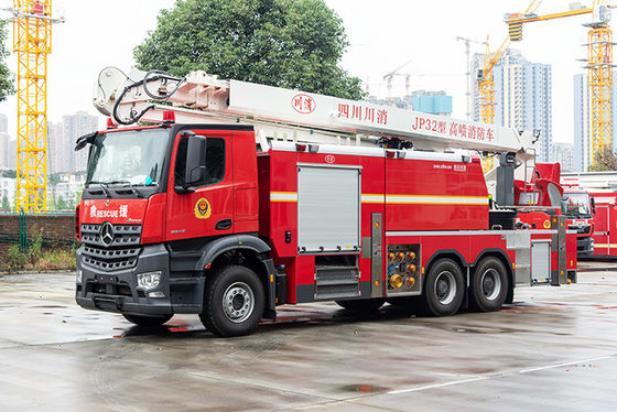 Camion dei vigili del fuoco aereo della torre di acqua di Mercedes Benz 32m con acqua 7T e schiuma