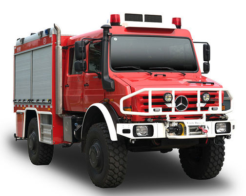 4x4 Unimog Forest Special Fire Truck con la doppi cabina e serbatoio di acqua