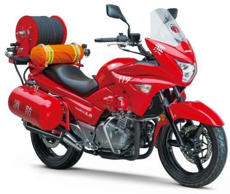 Motociclo di SUZUKI Fire Fighting ATV con il sistema dell'acqua vaporizzata