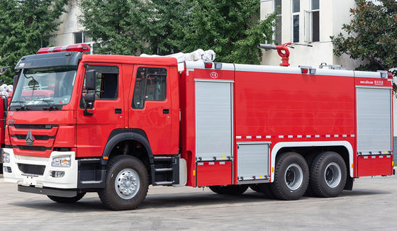 Sinotruk HOWO Spuma d'acqua camion antincendio prezzo veicolo specializzato Cina fabbrica